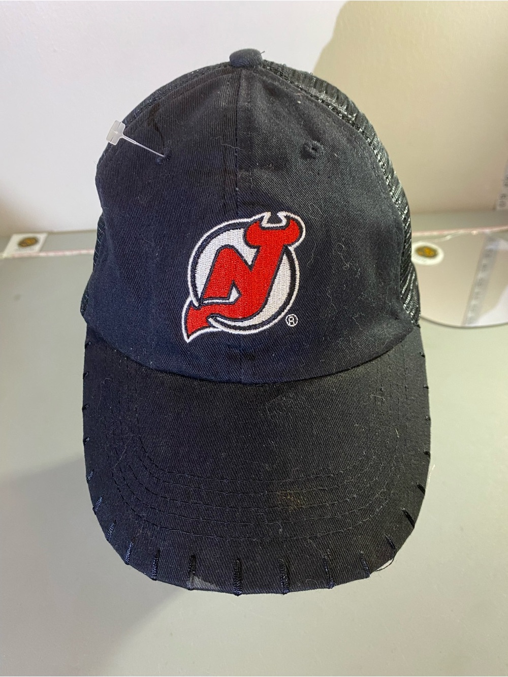 NHL Black New Jersey Devils Logo Mesh-Back Cap